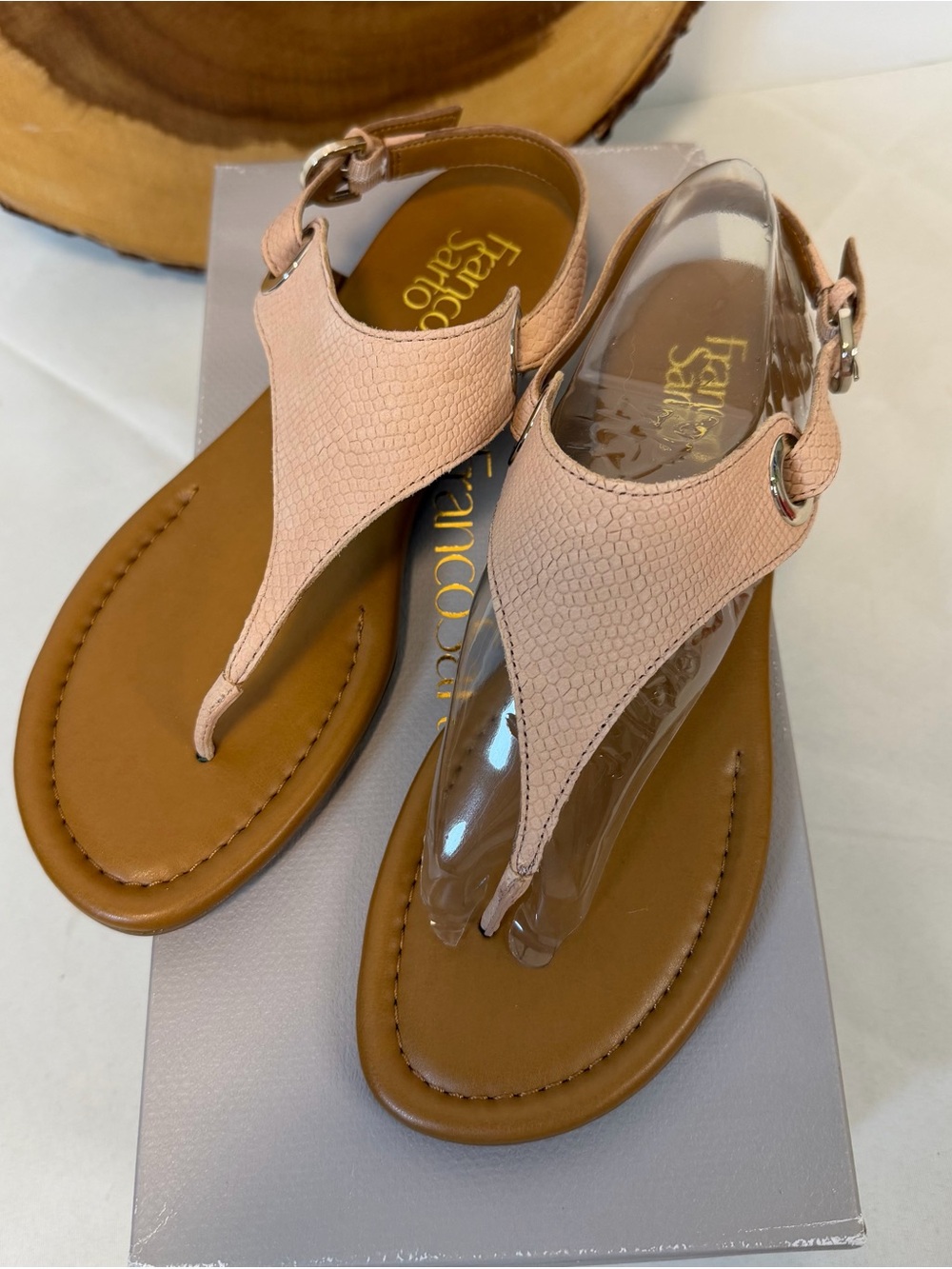Franco Sarto Peach T-Strap Flat Thong Adjustable Strap Sandals with box Size 7.5